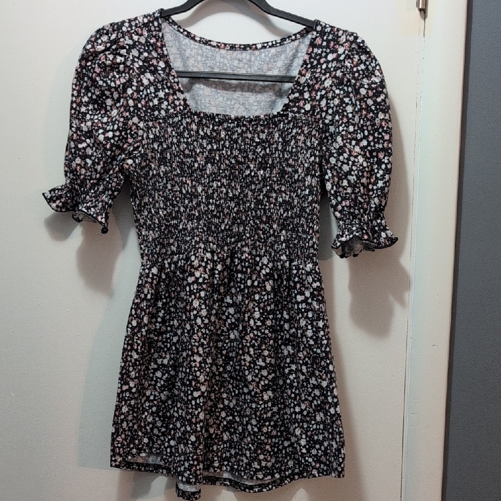 Floral Smocked Women's Top